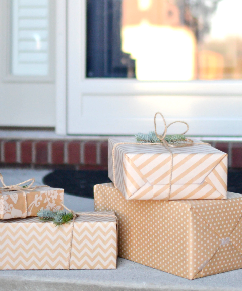 The holiday gift guide to treat your Feminine side